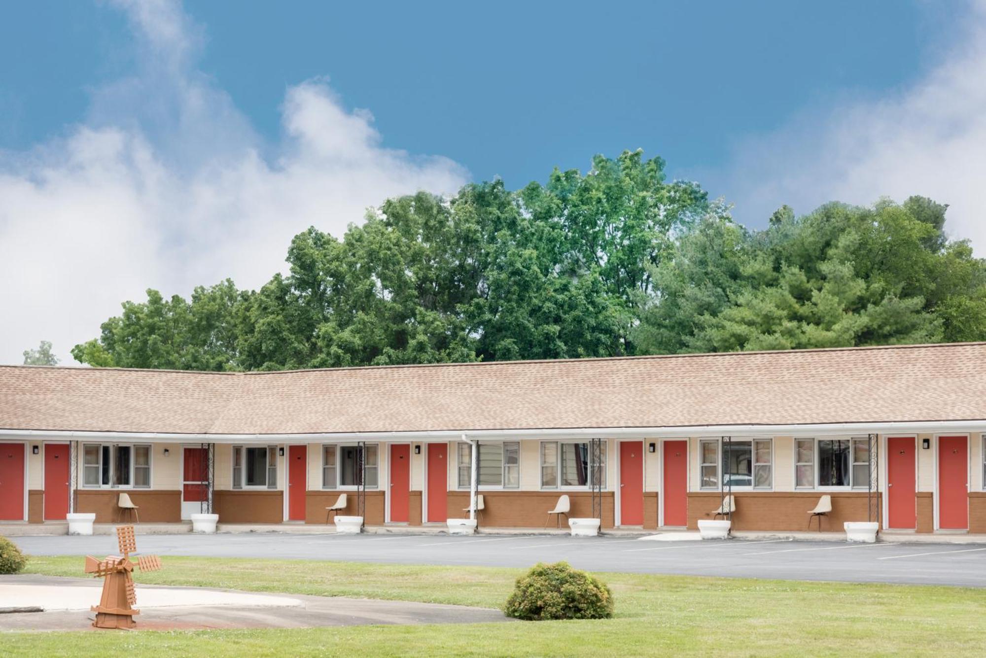 Budget Inn Mifflintown Exteriér fotografie